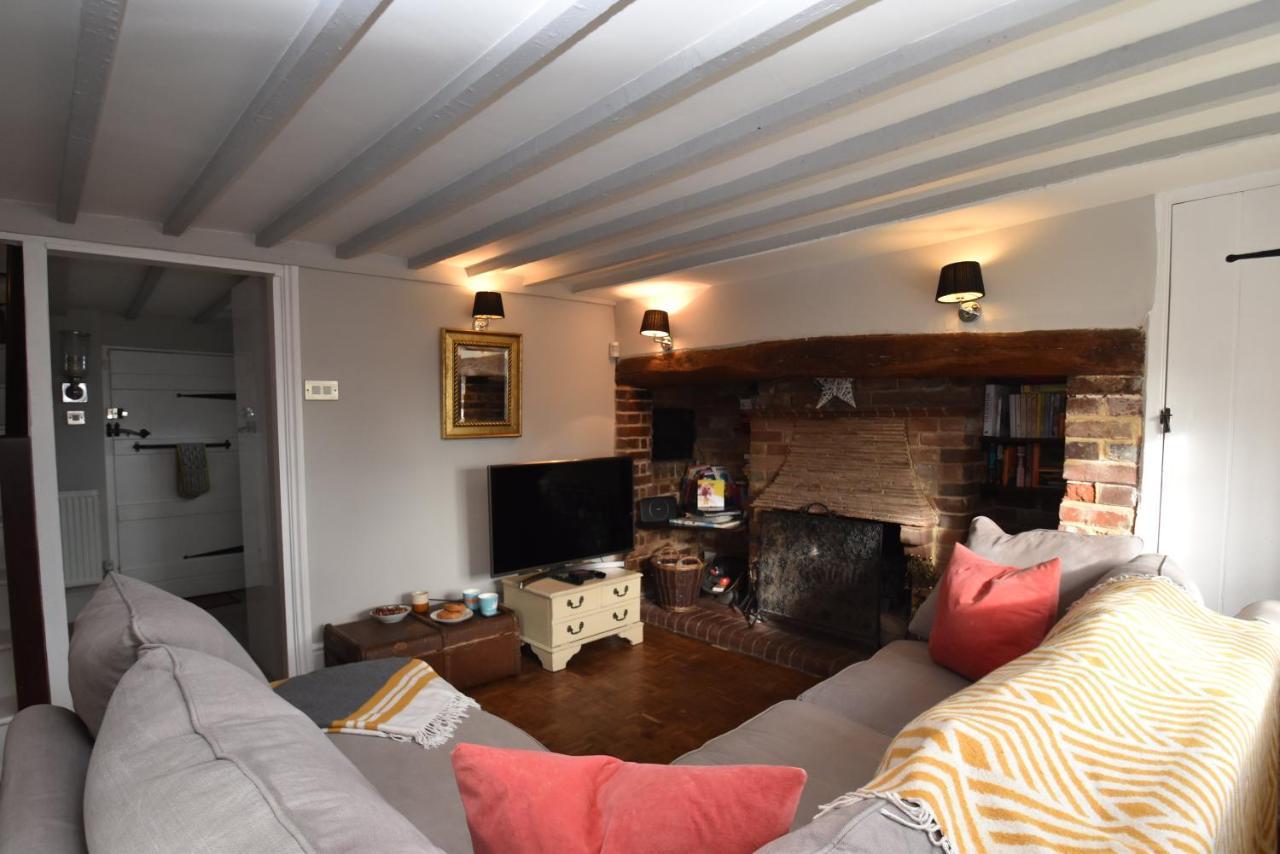 Rose Mullion Cottage Pett Ngoại thất bức ảnh